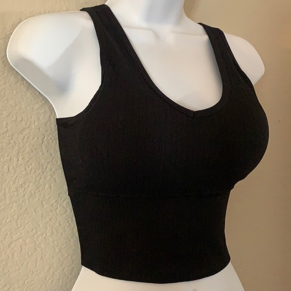 Push up crop tank top ! - Picture 3 of 4